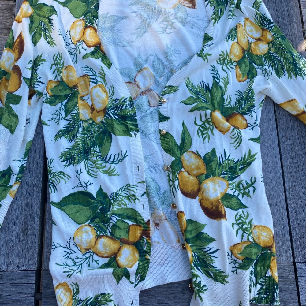 Well-loved Talbot's lemon cardigan with cute gold buttons Size M